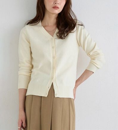 Pierrot（ピエロ）の「【Ｍ～３Ｌ】ふんわり質感プレミアムカシミヤタッチカーディガン（ニットカーディガン）」