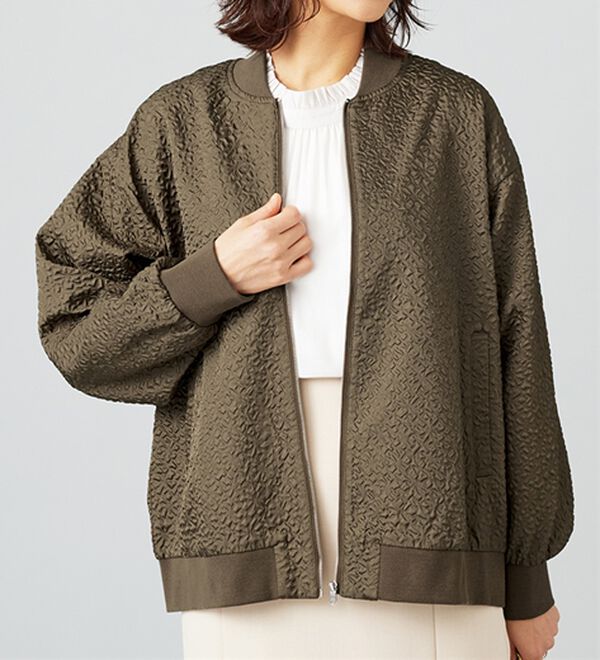 BELLUNA（ベルーナ）の「【Lagrilua】ふくれジャカードブルゾンジャケット（ブルゾン）」｜カーキ