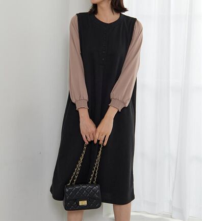 BELLUNA（ベルーナ）の「ヘンリーネック袖切替デザインワンピース（その他ワンピース）」