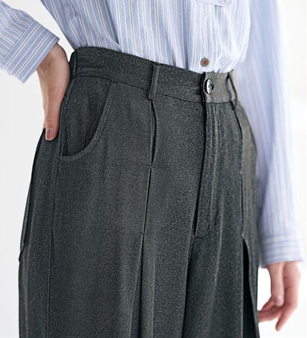 BELLUNA（ベルーナ）の「ころんと可愛く体型カバーコクーンパンツ（ワイドパンツ・ガウチョ）」｜詳細画像