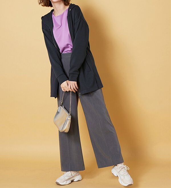 BELLUNA（ベルーナ）の「フードデザインとろみ素材ジップアップパーカー（パーカー）」｜詳細画像