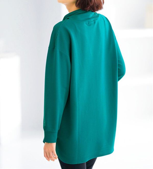 BELLUNA（ベルーナ）の「＜ＦＩＬＡ＞リップル素材ゆるタートルチュニック（チュニック）」｜詳細画像