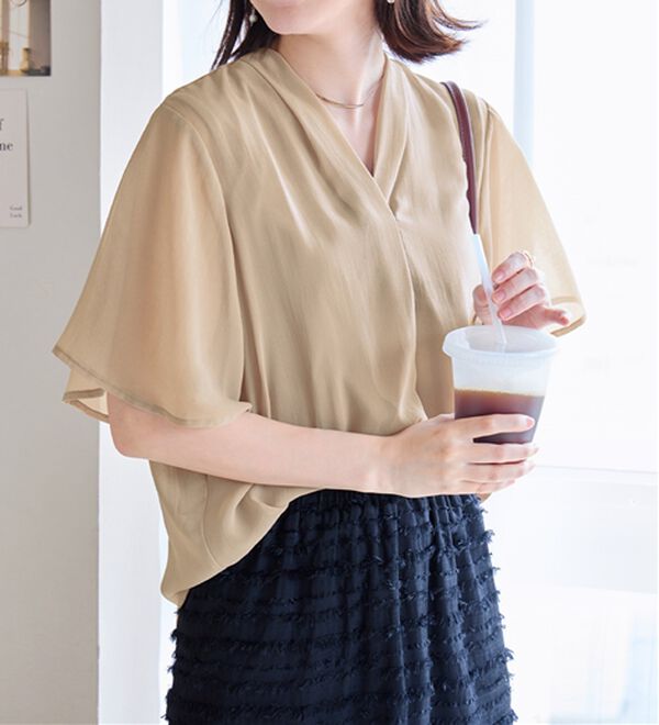 alotta（アロッタ）の「【接触冷感】インナー付スキッパーブラウス（ブラウス）」｜詳細画像