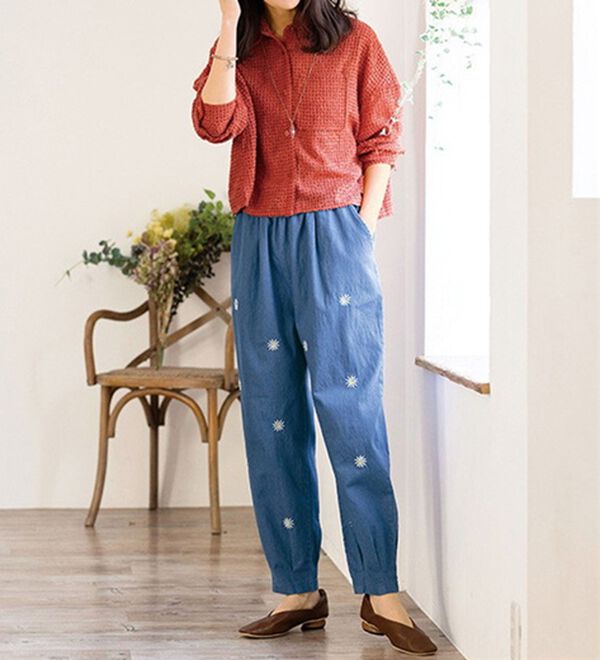 ルフラン（ルフラン）の「【２本組】小花刺しゅう綿混ツイルパンツ（その他パンツ）」｜詳細画像