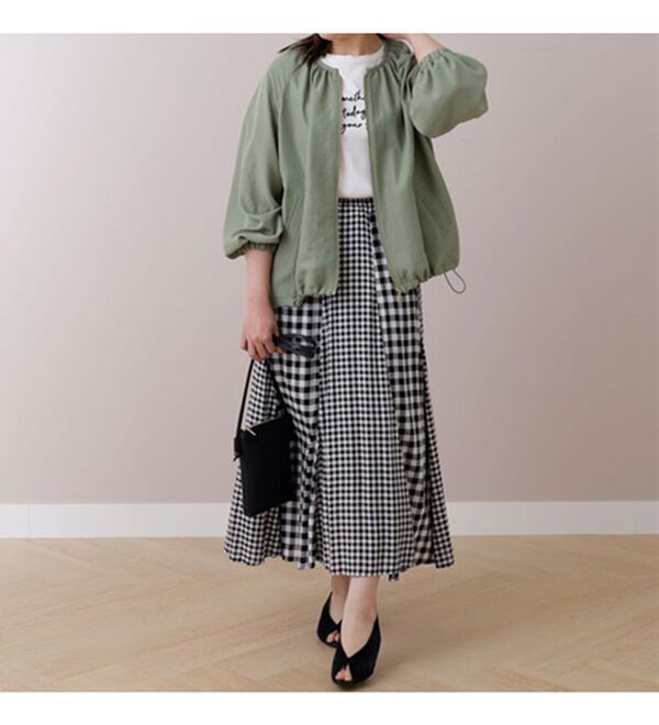 BELLUNA（ベルーナ）の「サテン素材ブルゾン（ブルゾン）」｜詳細画像