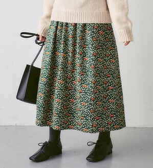 Viola e Viola（ヴィオラ エ ヴィオラ）の「総柄プリントバルーンスカート（ロングスカート）」｜グリーン系