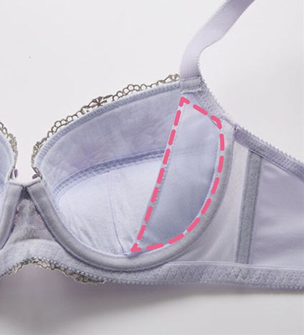 LAVIENNE（ラヴィエンヌ）の「大人の脇高ブラ＆ショーツ（ブラジャー）」｜詳細画像