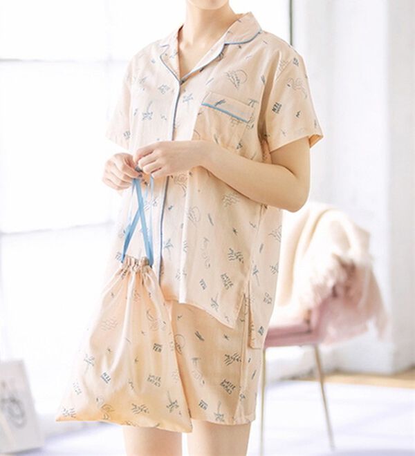 プリントサテンシャツ バミューダパンツ セット サイズM 締めくくっ