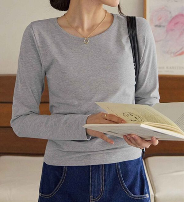 CHAN ME（チャンミ）の「ラウンドネックＴシャツ（Tシャツ）」｜詳細画像
