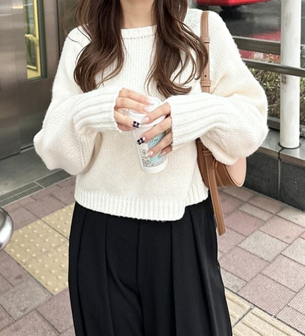 GeeRA（ジーラ）の「ボリュームスリーブショートニット（ニット・セーター）」｜詳細画像