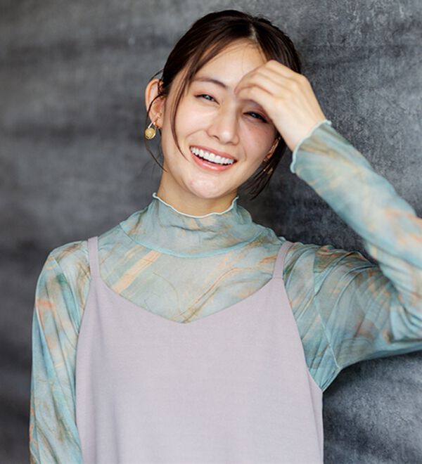 BELLUNA（ベルーナ）の「【重ね着インナー】シアー素材ハイネックインナープルオーバー（カットソー）」｜詳細画像