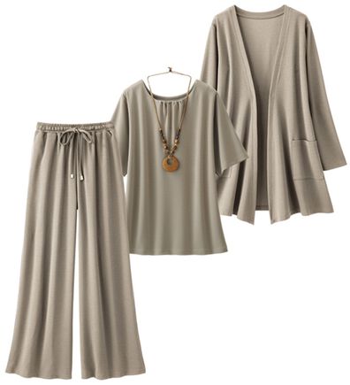 LAVIENNE（ラヴィエンヌ）の「【３点セット】旅ともトラベルセットアップ（セットアップ）」