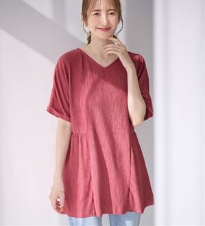 alotta（アロッタ）の「【４つの機能付】さらり軽やか楊柳カットソーギャザーチュニック（チュニック）」｜ベリーピンク