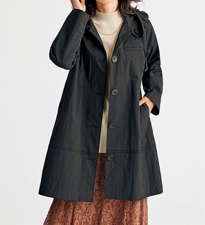 BELLUNA（ベルーナ）の「綿ナイロン素材ギャザーフードデザインジャケット（その他ジャケット）」｜チャコール