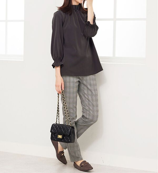 BELLUNA（ベルーナ）の「着脱楽々！タックデザインブラウス（ブラウス）」｜詳細画像