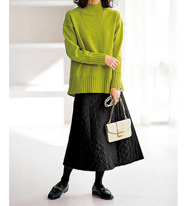 BELLUNA（ベルーナ）の「＜着るホカロン＞中わたキルトフレアースカート（ロングスカート）」｜詳細画像