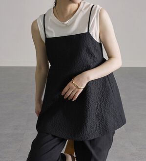RANAN（ラナン）の「ふくれジャカードキャミブラウス（ブラウス）」｜ブラック