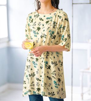 BELLUNA（ベルーナ）の「レーヨンプリント肩ボタン使いチュニック（チュニック）」｜詳細画像