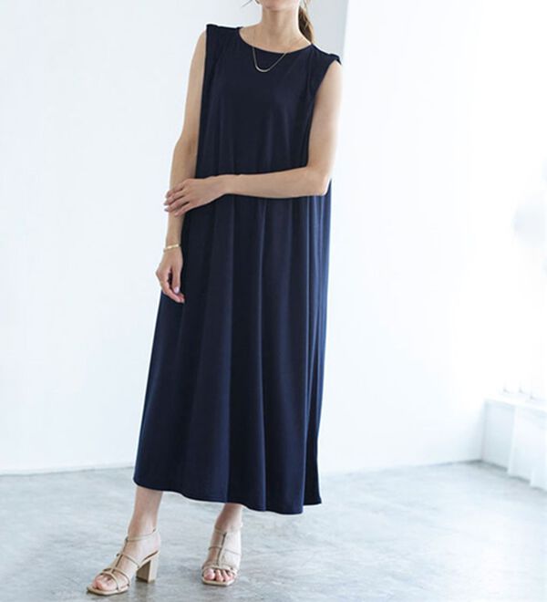 Pierrot（ピエロ）の「タックスリーブロングワンピース（ロングワンピース）」｜詳細画像