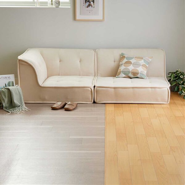 iellio（イエリオ）の「ペット対応フロアクッション＜簡単ロール式・フローリング調・防水・はっ水・抗菌・防カビ・消臭・防炎・滑りにくい・日本製＞（カーペット）」｜詳細画像