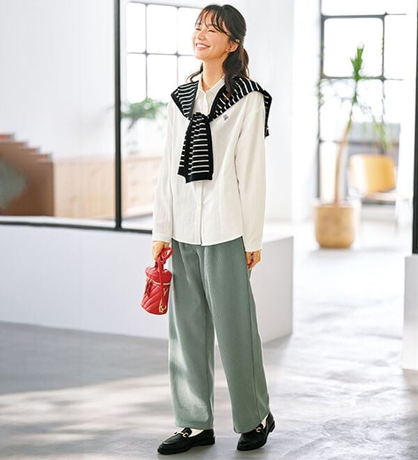 BELLUNA（ベルーナ）の「なめらか裏ベロアコーデュロイワイドパンツ（ワイドパンツ・ガウチョ）」｜詳細画像