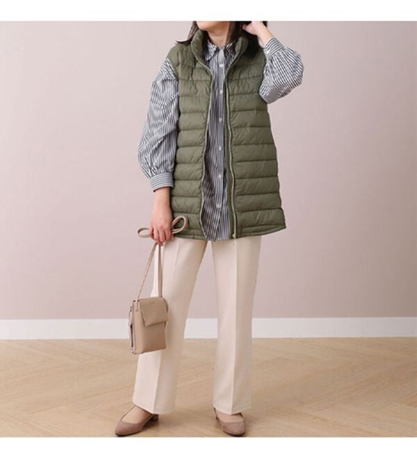 BELLUNA（ベルーナ）の「蓄熱中わたロング丈ベスト（中わたコート・ベスト）」｜詳細画像