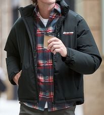 「＜ファースト　ダウン＞すっきり暖かダウンジャケット（メンズダウンジャケット）」