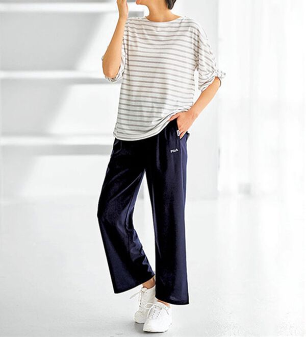 BELLUNA（ベルーナ）の「＜ＦＩＬＡ＞ジョーゼット素材タックワイドパンツ（ワイドパンツ・ガウチョ）」｜詳細画像