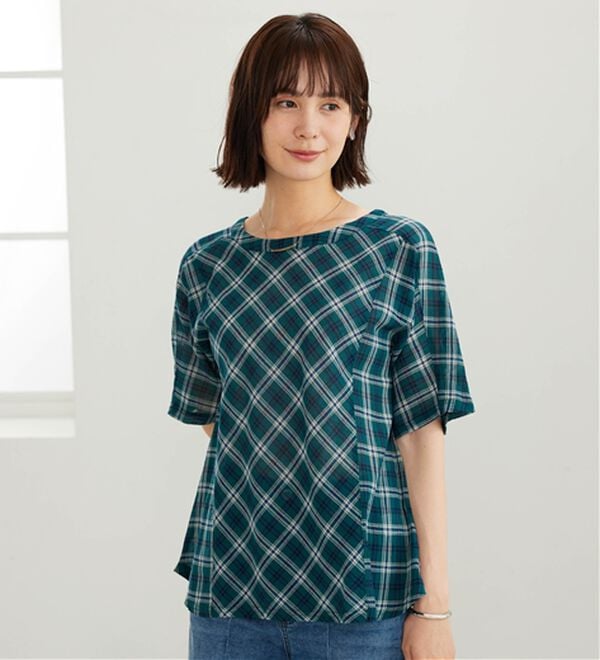 BELLUNA（ベルーナ）の「さらっと快適！Tシャツ見え切替ブラウス（ブラウス）」｜詳細画像