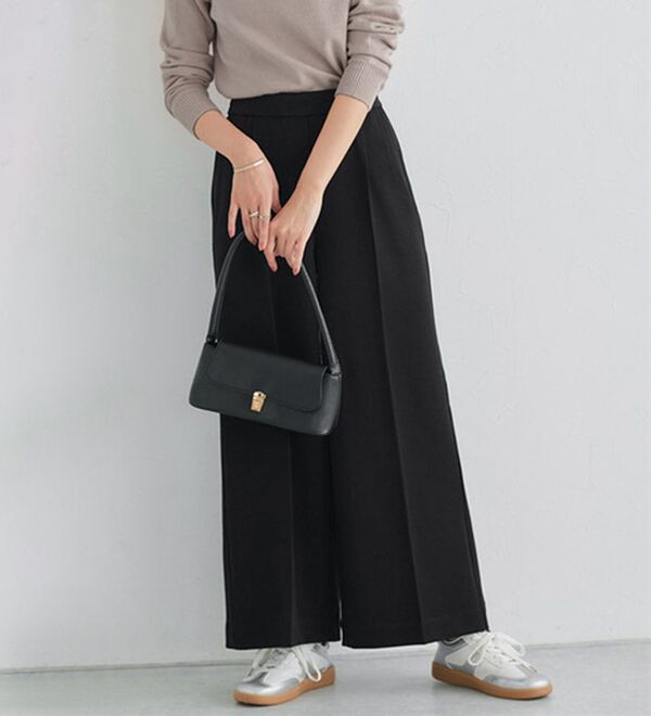 Pierrot（ピエロ）の「【選べる丈】楽ちんきれい高見えワイドパンツ（ワイドパンツ・ガウチョ）」｜ブラック