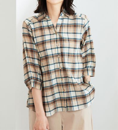 BELLUNA（ベルーナ）の「スキッパー衿ぽこぽこ素材ブラウス（ブラウス）」