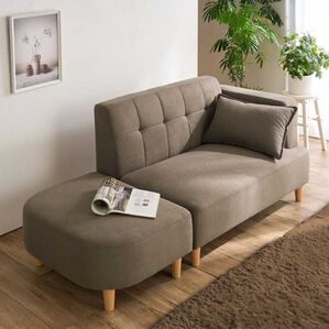 iellio（イエリオ）の「丸みがかわいい２人掛カウチソファ＜オットマン付＞（ソファ）」｜ブラウン