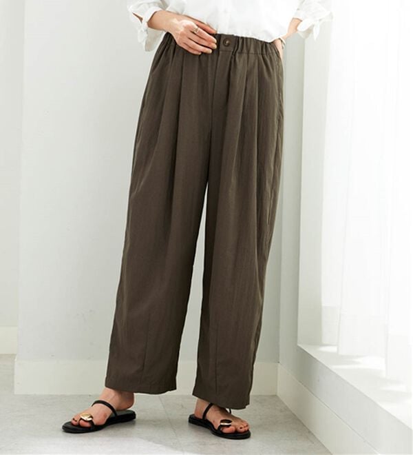 BELLUNA（ベルーナ）の「ビンテージ調タックワイドパンツ（ワイドパンツ・ガウチョ）」｜詳細画像