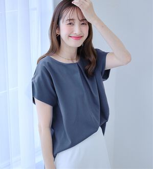 alotta（アロッタ）の「ひんやりタックデザインＴシャツ（カットソー）」｜ブルー