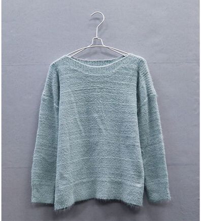 BELLUNA（ベルーナ）の「シャギーニットボートネックプルオーバー（ニット・セーター）」