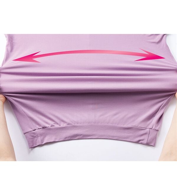 LAVIENNE（ラヴィエンヌ）の「サラッと快適リラックスドルマントップス（スポーツウェア）」｜詳細画像