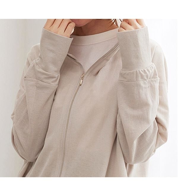 BELLUNA（ベルーナ）の「【接触冷感】絶対に焼けたくない！後プリーツＵＶパーカー（パーカー）」｜詳細画像