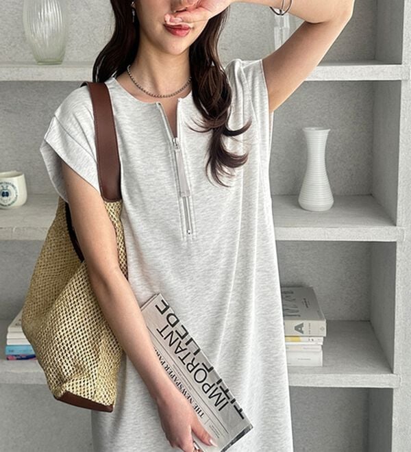 GeeRA（ジーラ）の「前後２ＷＡＹハーフジップＩラインワンピース（カットソーワンピース）」｜詳細画像