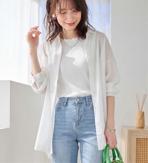 Viola e Viola（ヴィオラ エ ヴィオラ）の「シアー楊柳ゆったりシャツ（シャツ）」｜オフホワイト