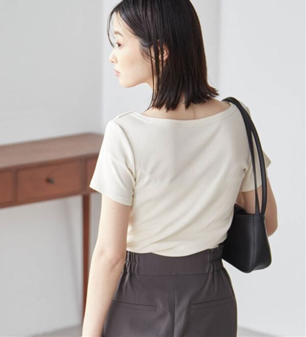 RANAN（ラナン）の「【ひんやり/UV対策】上品ドレープリブTシャツ（カットソー）」｜詳細画像