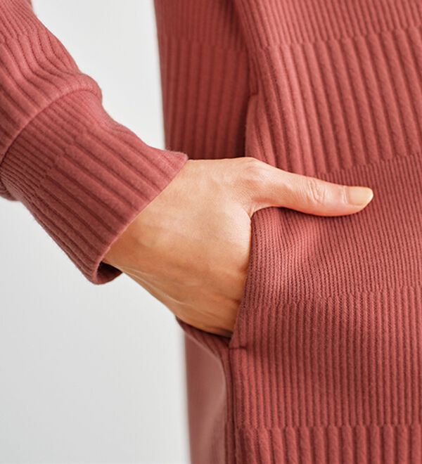 BELLUNA（ベルーナ）の「ボーダージャカード素材ラガーシャツワンピース（カットソーワンピース）」｜詳細画像