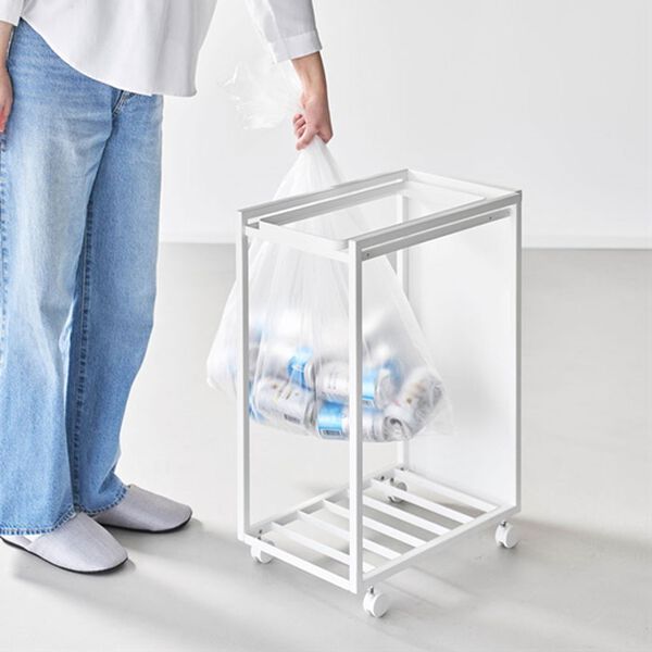 iellio（イエリオ）の「タワー　スリム目隠しダストワゴン４５Ｌ＜ｔｏｗｅｒ山崎実業＞（リビング用品）」｜詳細画像