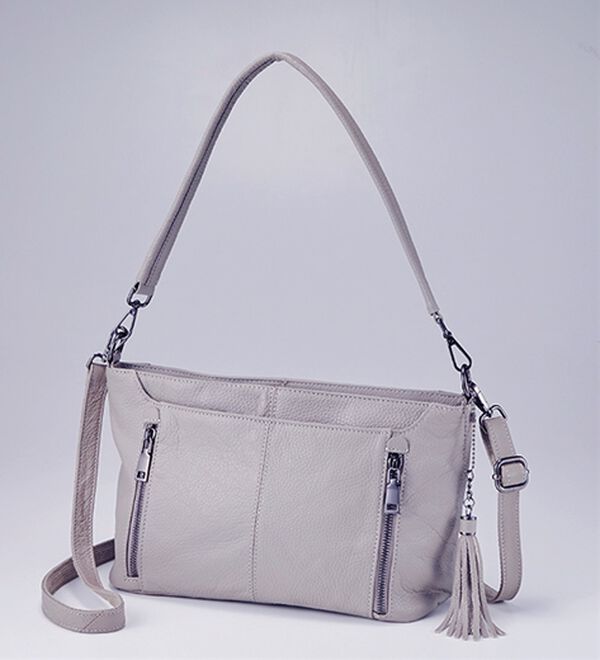 BELLUNA（ベルーナ）の「牛革多ポケット２ＷＡＹ手提げ（ハンドバッグ）」｜詳細画像