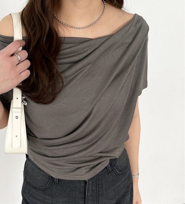 GeeRA（ジーラ）の「スラブシアーオフショルトップス（カットソー）」｜詳細画像