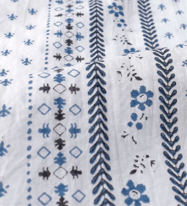 BELLUNA（ベルーナ）の「綿１００％ピンタックデザインブラウス（ブラウス）」｜詳細画像