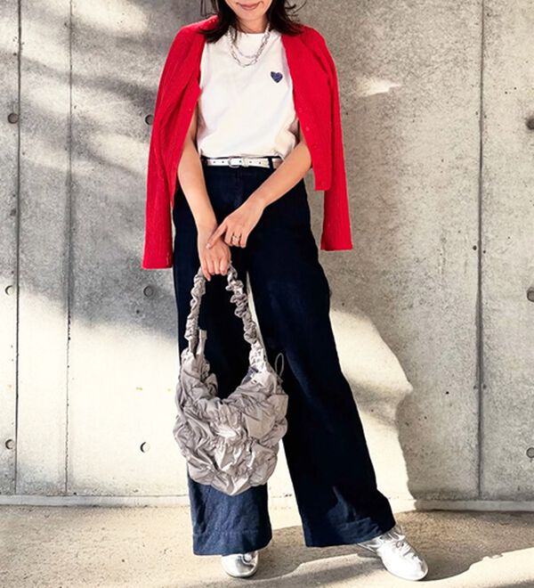 GeeRA（ジーラ）の「綿１００％アソート１ポイント刺しゅうＴシャツ（カットソー）」｜詳細画像