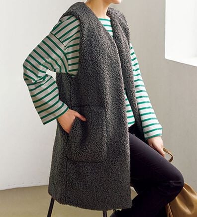 VINNO（ヴィノ）の「テディボアロングジレ（ジレ）」