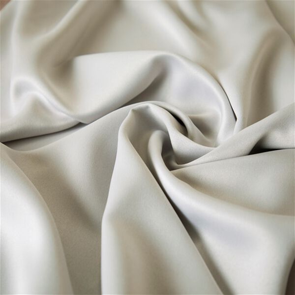 iellio（イエリオ）の「お買得カーテンセット＜３級遮光・４枚組・洗える・無地・既製サイズ＞（ドレープカーテン）」｜詳細画像