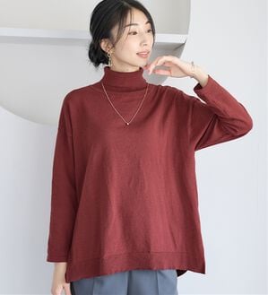 Viola e Viola（ヴィオラ エ ヴィオラ）の「ゆったり着られるハイネックニットチュニック（チュニック）」｜ボルドー