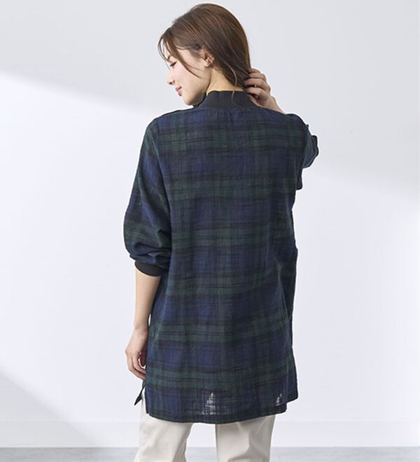 BELLUNA（ベルーナ）の「【２枚組】綿スラブ素材かっぽうチュニック（パジャマ・ルームウェア）」｜詳細画像